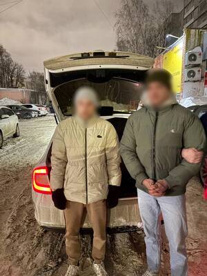 В Брянске ФСБ накрыла наркобизнес с логистом из столицы