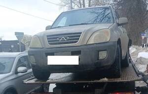 В Брянске 14 автомобилей отправили на штрафстоянку за нарушения правил парковки