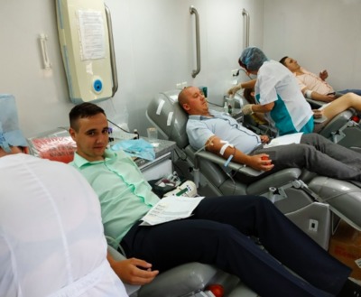 В Брянске 100 железнодорожников стали донорами крови