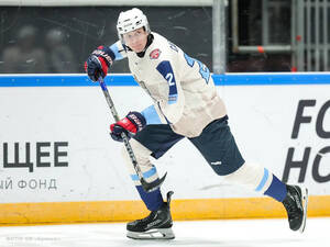 От ракетного удара пострадал хоккейный «Брянск»