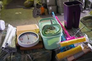 Брянские таможенники передали 11 тонн конфискованных товаров участникам СВО