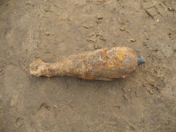 Под Погаром и в Сельцо нашли артснаряд и миномётную мину