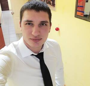 В зоне СВО геройски погиб 26-летний брянский боец Илья Конов