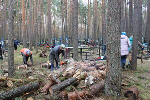 В Климово продолжаются работы по благоустройству