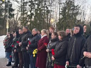 В Брянске на Кургане Бессмертия почтили память жертв теракта ВСУ
