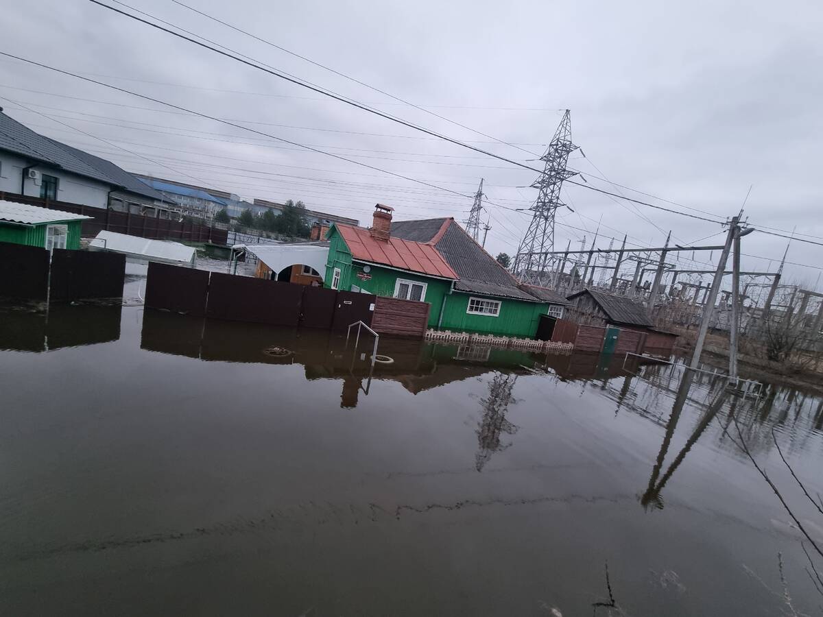 В Брянске сильно затопило дома на улице Калинина