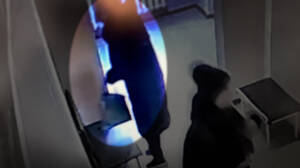 В Брянске 64-летняя пенсионерка украла забытый смартфон в медучреждении