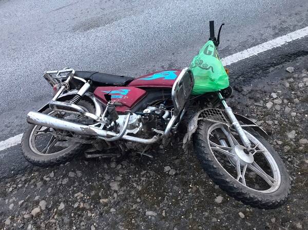 Под Брянском водитель фуры насмерть сбил 64-летнего мотоциклиста и скрылся