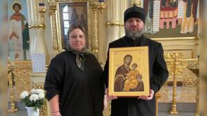 В Свенский монастырь доставили созданный на Афоне образ Богородицы