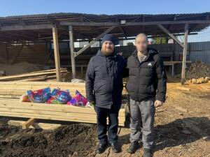 Священник Брянской епархии передал гумпомощь бойцам группировки «Север»