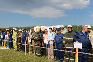 Житель Комаричей занял почетное второе место в соревнованиях пожарных-добровольцев
