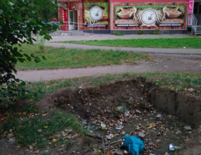 Борцы с незаконной рекламой превратили Брянск в город траншей
