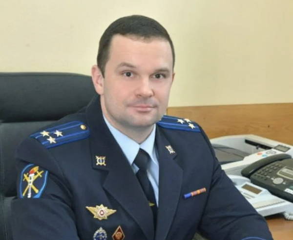 Суд в Саратове рассмотрит дело осужденного за взятку брянского экс-полковника Артемова