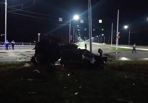 В жутком ДТП на проспекте Героев в Брянске погиб 25-летний водитель