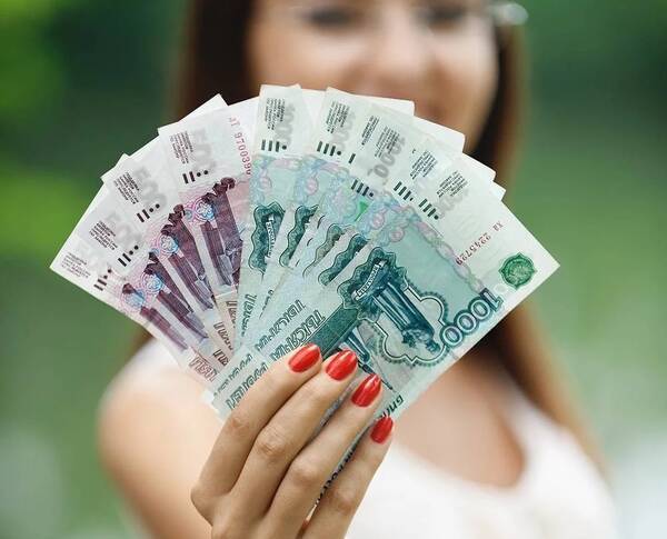 В Брянске ищут агента по продаже техники на зарплату в 500 тысяч рублей