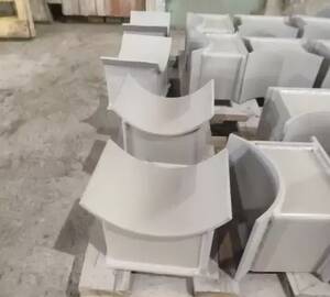 Опоры трубопроводов для поддержки коммуникаций