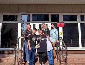 В Брянской области жительнице ДНР за хорошее поведение вернули детей