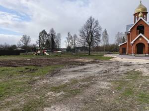В брянской Кокоревке строят храм и благоустраивают территорию