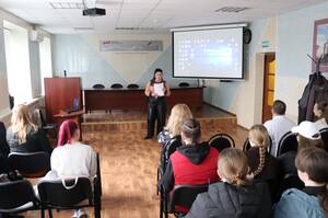 В Брянске железнодорожники провели урок безопасности для воспитанников «Кванториума»