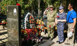 Брянские росгвардейцы отдали дань памяти Герою России Олегу Визнюку