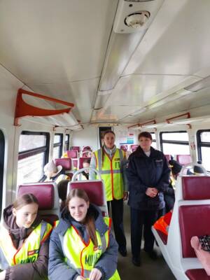 Брянские школьники изучают правила безопасности на железной дороге