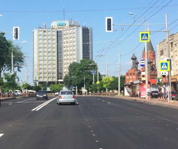 В Брянске на проспекте Ленина напротив «Корицы» установили светофор