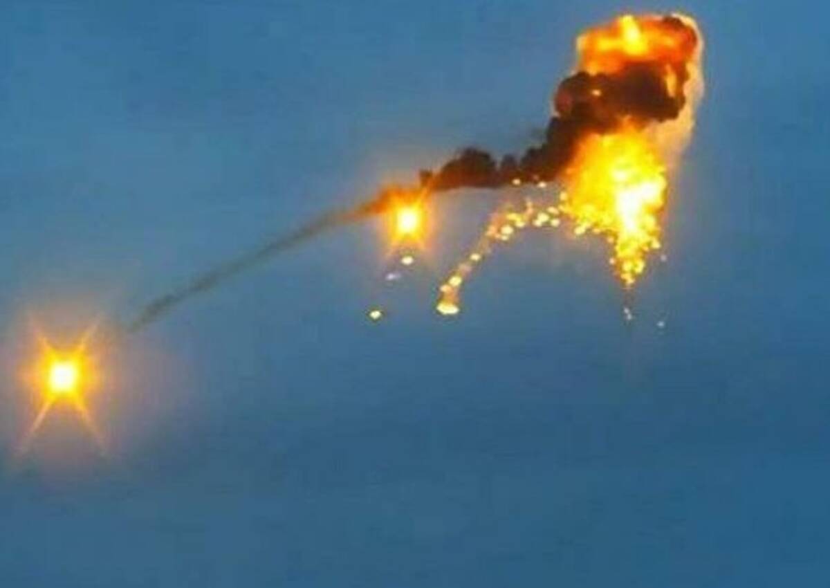 Над энгельсом сбит беспилотник. Украинский беспилотник в Брянской области. Лазер сбил самолет.
