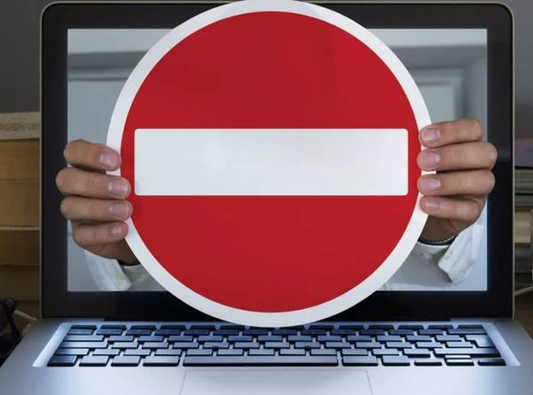 На Брянщине требуют закрыть 27 сайтов за продажу дипломов