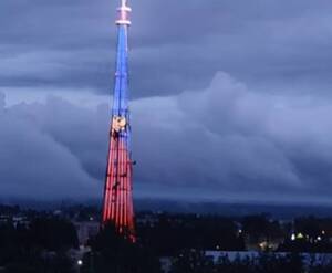 В День памяти и скорби на телебашне в Брянске включат тематическую подсветку