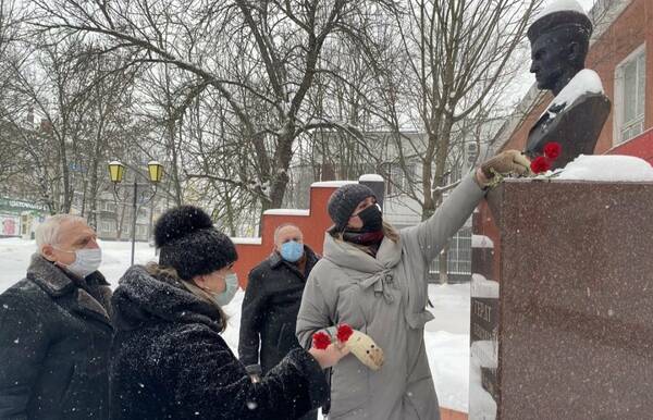 На Брянщине почтили память Героя России Александра Гердта