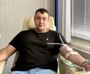 Почётный донор из Брянска сдал кровь более 300 раз