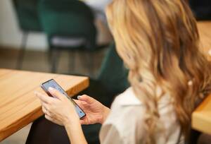 Эволюция фишинга: мошенники атакуют брянцев в сезон распродаж