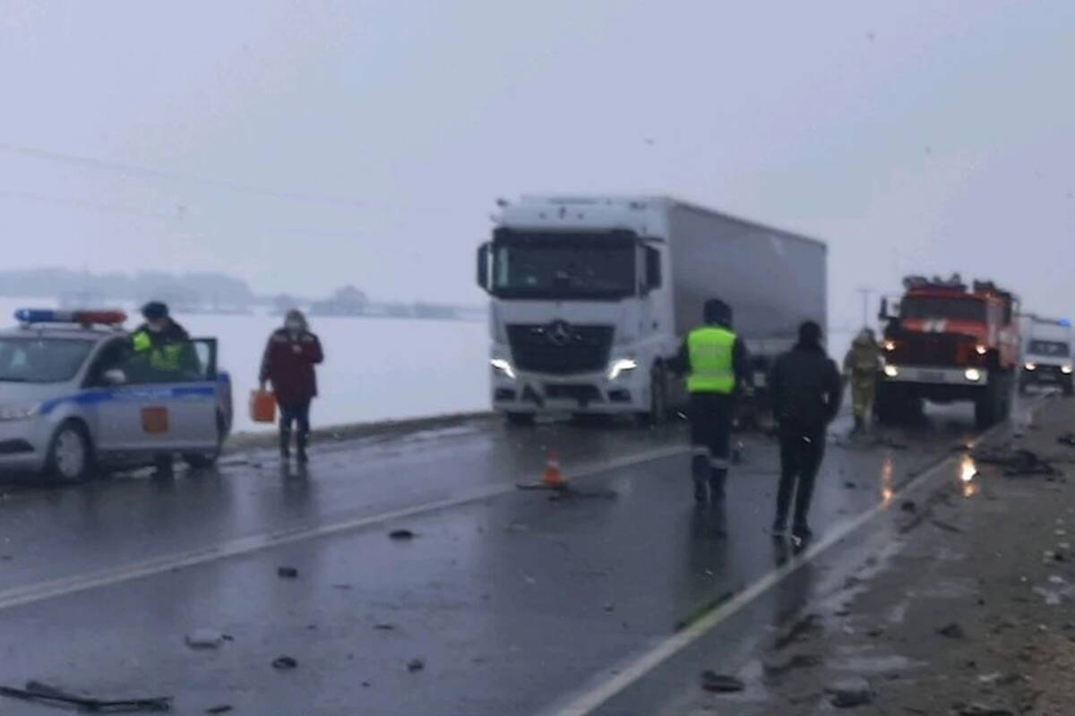 В Унечском районе Брянской области на трассе случилась массовая авария |  29.02.2024 | Брянск - БезФормата