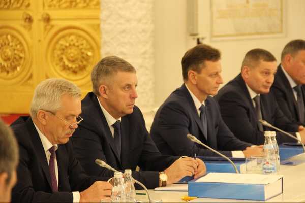 Брянский губернатор принял участие в заседании Государственного совета