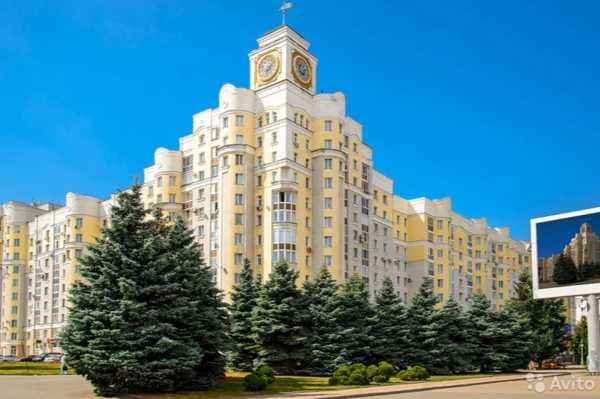 В Брянске в Доме с часами продают шикарную квартиру за 18,5 млн рублей