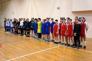 Полицейские провели для студентов турнир по мини-футболу