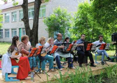 В Брянской области прошёл литературный праздник «Липовый цвет»