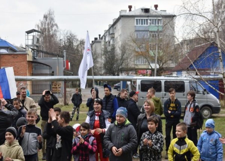 Спортивный час провела «Молодежка ОНФ» в Новозыбкове 