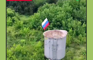 Брянские бойцы водрузили триколор в украинском селе Гремяч