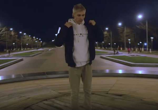 Новое видео с танцами на Кургане Бессмертия сняли в Брянске