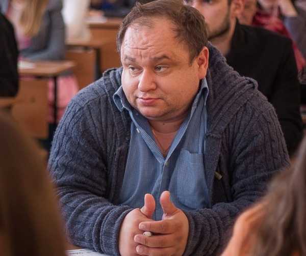 Брянскую облдуму штурмуют бизнесмен Сахелашвили и журналист Чернов 