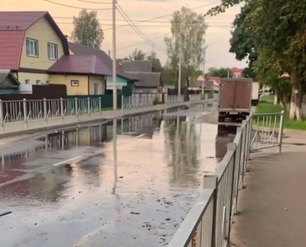 На Клинцовской улице в Брянске случился потоп