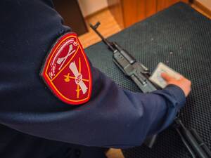 25 нарушений выявили при проверках владельцев оружия в Брянской области