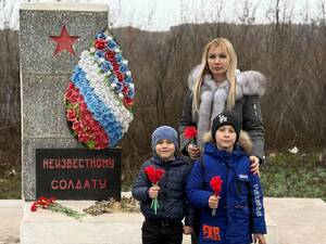 Брянские «Орлята» почтили память Неизвестного Солдата