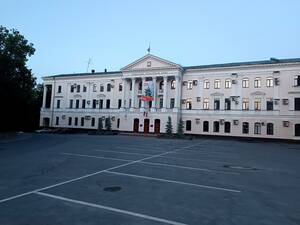 Двум брянским машиностроителям присвоили почетное звание на заседании областной Думы