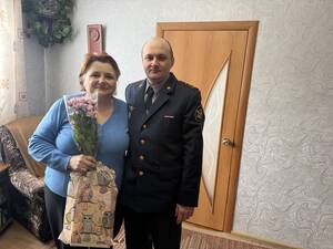 Цветы и теплые слова: в УФСИН по Брянской области чествовали ветеранов ведомства