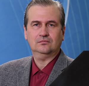 Скончался замдиректора школы №4 Новозыбкова Сергей Руденок