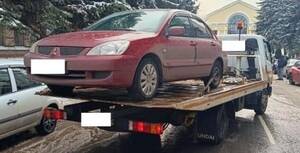 В Брянске за один день эвакуировали восемь машин и оштрафовали 15 водителей