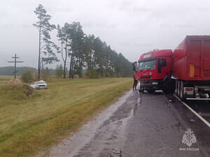 Пенсионер оказался в больнице из-за разворота «Волги» под Почепом