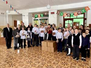 «Мираторг» поздравил воспитанников Унечской школы-интерната с праздниками